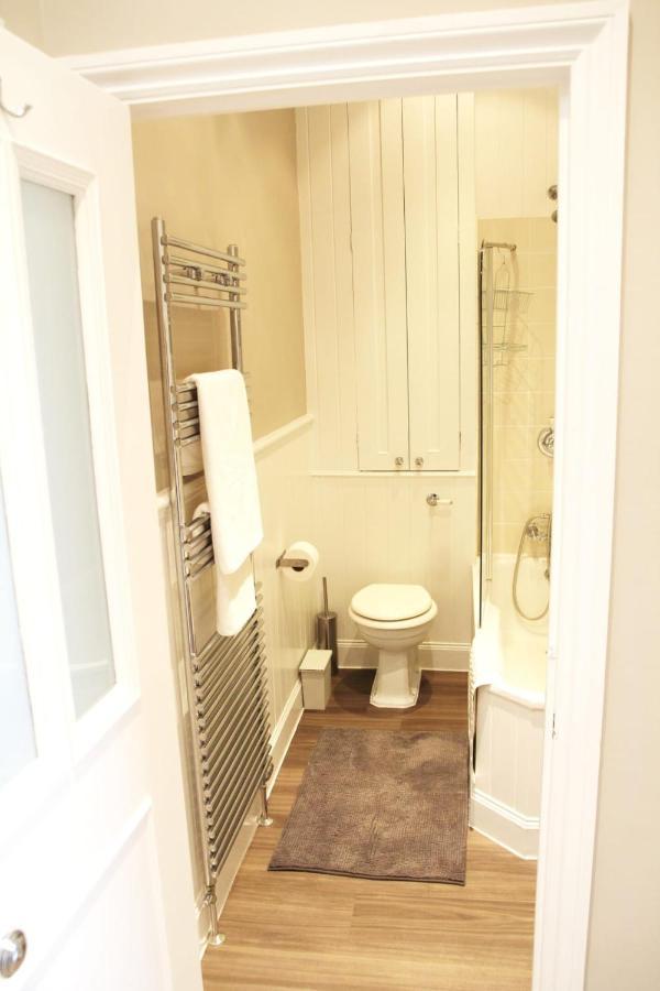 Apartament Guestready - Quaint English Flat Near Portobello Londra